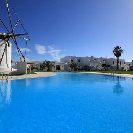 Penzion The Concierge - Moinho Pool & Gardens 3*