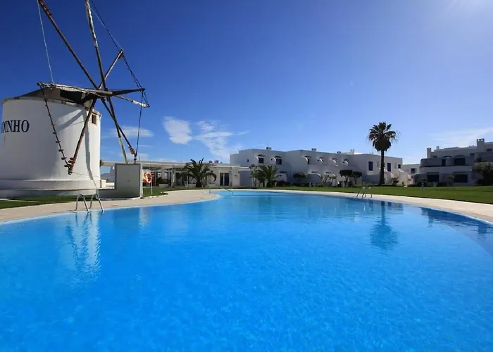 Pensionat The Concierge - Moinho Pool & Gardens 3*